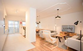 Liiiving In Porto - Modern Design Home